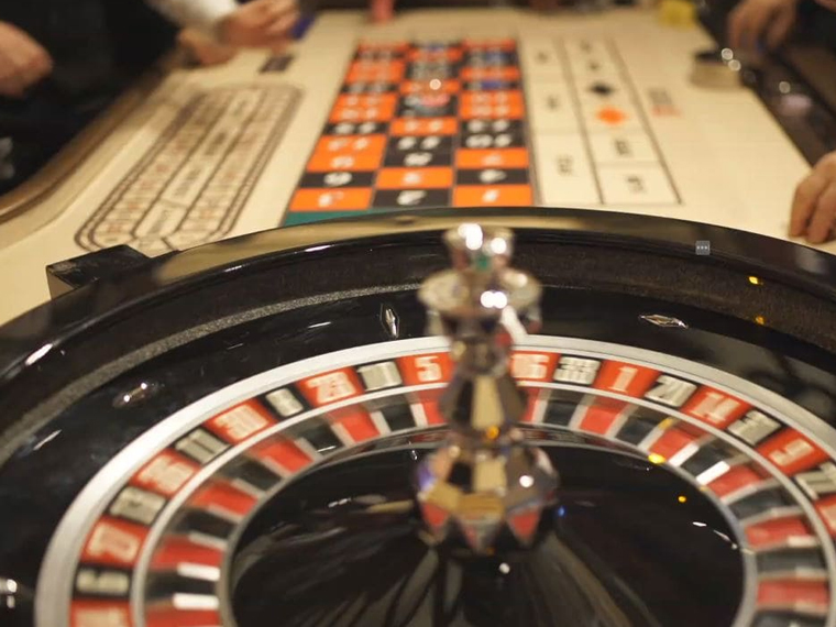 Play online roulette
