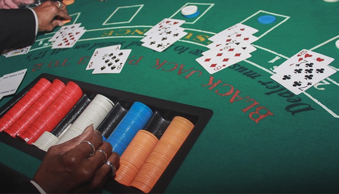 Blackjack has an easy basic strategy